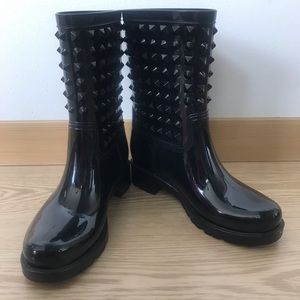 Dav Studded Rain Boots - seldom worn